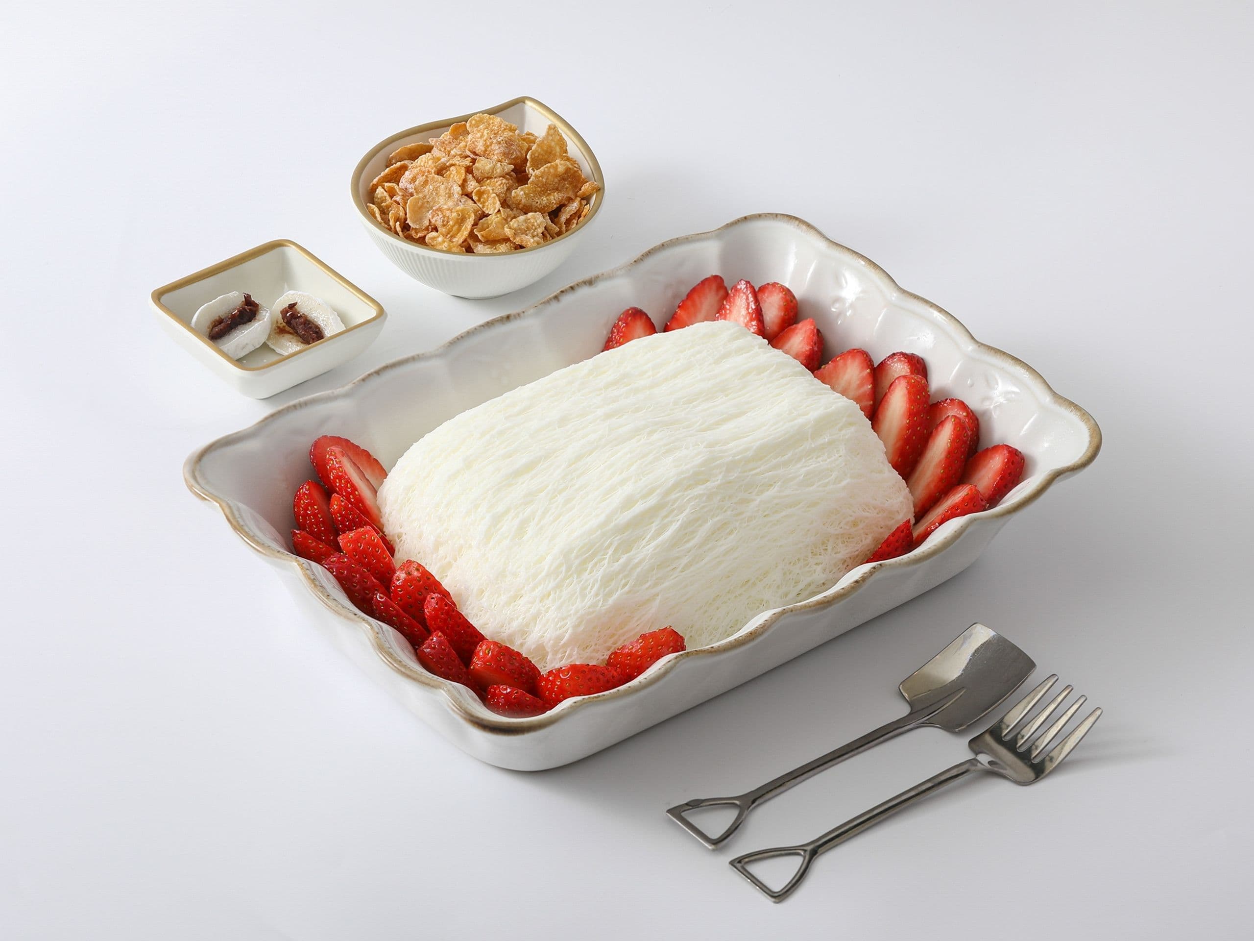 타래퀸 생딸기 타래 빙수 - 빙수 카테고리 대표 이미지